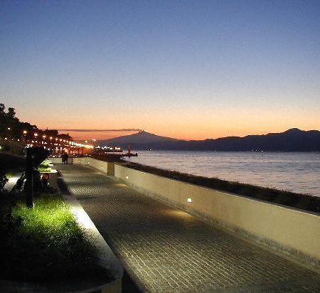 Vista Mare Rooms Reggio Calabria Exterior photo