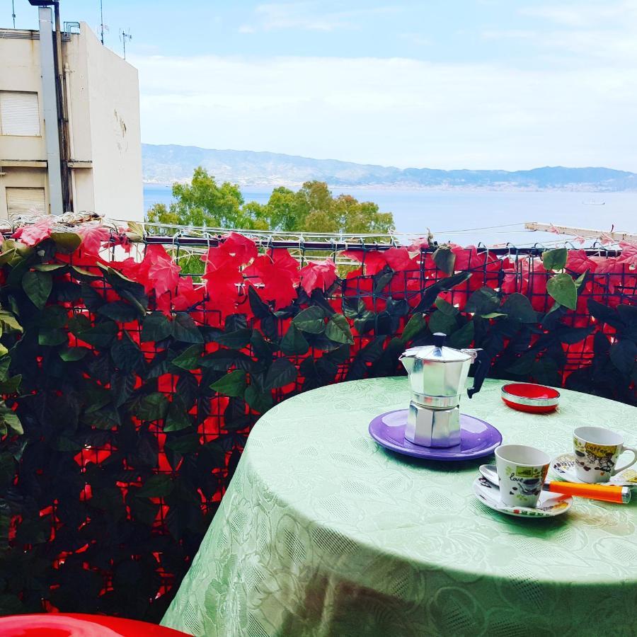 Vista Mare Rooms Reggio Calabria Exterior photo